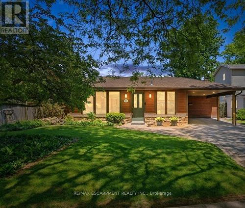 563 ELWOOD ROAD  Burlington, ON L7N 3C6