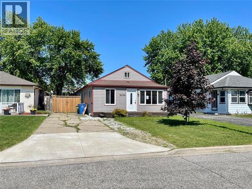 3074 Lloyd George BOULEVARD  Windsor, ON N8T 2V2