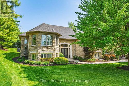 845 Hidden Valley Road, Kitchener, ON 