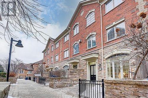 50 - 8 Brighton Place, Vaughan, ON 