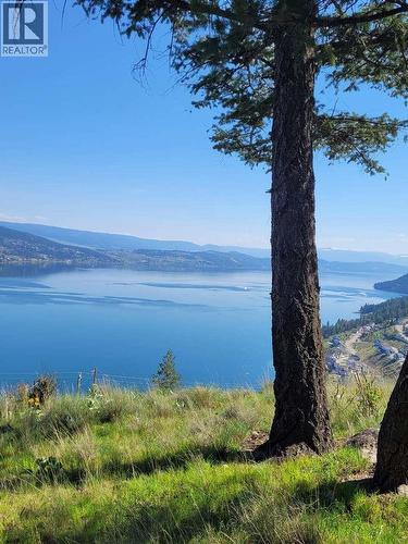 7185 Dunwaters Road, Kelowna, BC 