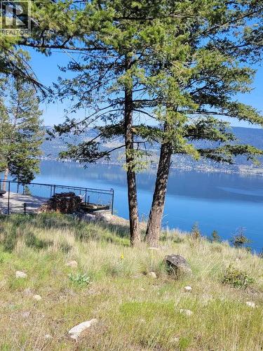 7185 Dunwaters Road, Kelowna, BC 