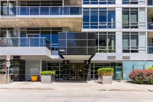 806 - 399 Adelaide Street W, Toronto, ON 
