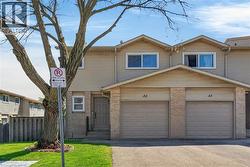 15 DERBY Street Unit# 32  Hamilton, ON L8W 3T3