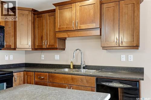 2 547 East Hampton Boulevard, Saskatoon, SK 