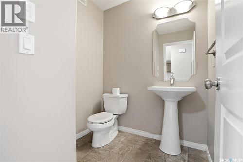 2 547 East Hampton Boulevard, Saskatoon, SK 
