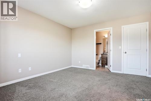 2 547 East Hampton Boulevard, Saskatoon, SK 