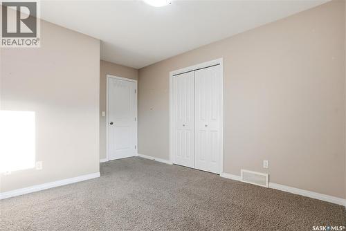 2 547 East Hampton Boulevard, Saskatoon, SK 