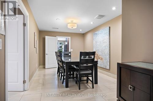 1005 - 330 Ridout Street N, London East (East K), ON 