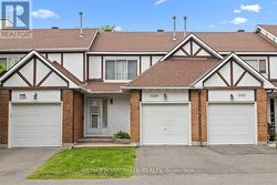 48 - 1828 AXMINSTER COURT Ottawa, ON K1C 1Z4