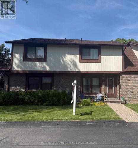 19 - 6650 FALCONER DRIVE  Mississauga, ON L5N 1B5