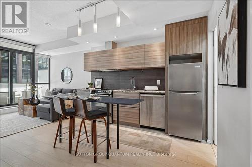 404 - 8 Charlotte Street, Toronto, ON - Indoor