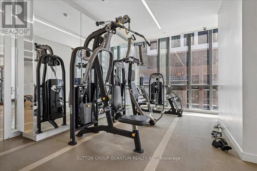 404 - 8 Charlotte Street, Toronto, ON - Indoor Photo Showing Gym Room