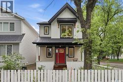 1719 Lorne AVENUE  Saskatoon, SK S7H 1Y3