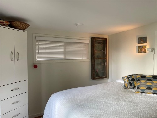 #Cabin 3-1136 North End Rd, Salt Spring, BC 