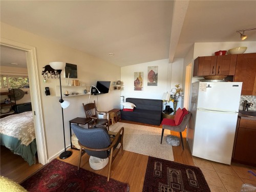 #Cabin 3-1136 North End Rd, Salt Spring, BC 
