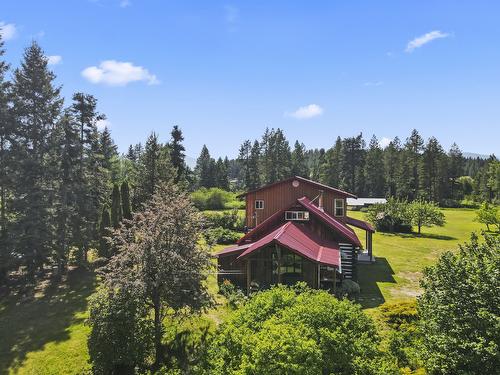 630 Canyon Lister Road, Canyon, BC 
