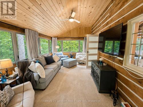 Living Room/Sun Room - 1045 Carnahan Lane, Frontenac (Frontenac Centre), ON 