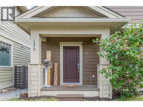 1279 Bergamot Avenue, Kelowna, BC 