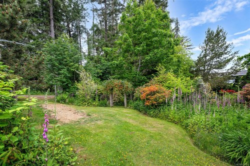 #B-7095 Richview Dr, Sooke, BC 
