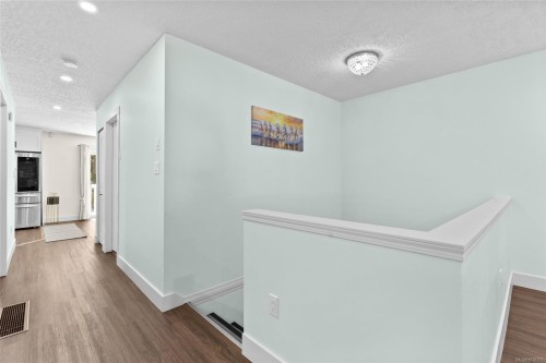 1039 Haslam Ave, Langford, BC 