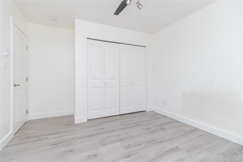 555 Leaside Ave, Saanich, BC 