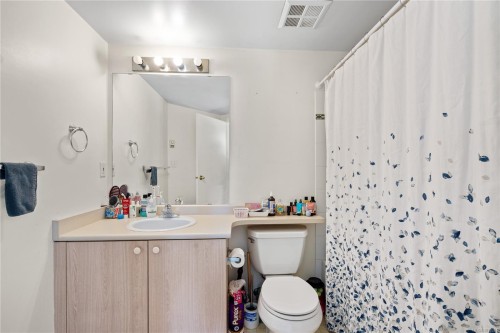 #312-2560 Wark St, Victoria, BC 