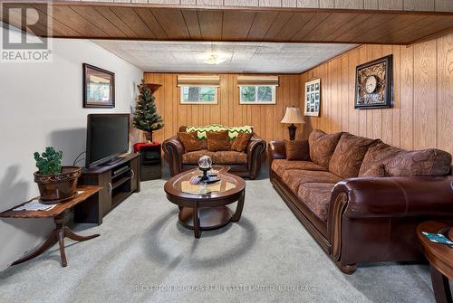 90 Ann Street, Gananoque, ON 