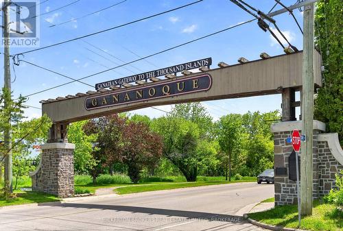90 Ann Street, Gananoque, ON 