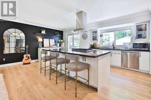 5188 Meadowhill Road, Burlington, ON 