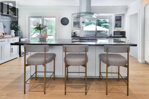 5188 Meadowhill Road, Burlington, ON 