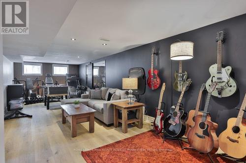 5188 Meadowhill Road, Burlington, ON 