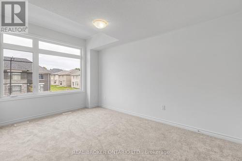 8 Daisy Street, Springwater, ON 