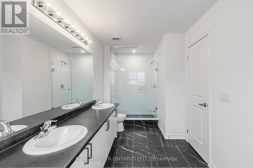 8 Daisy Street, Springwater, ON 