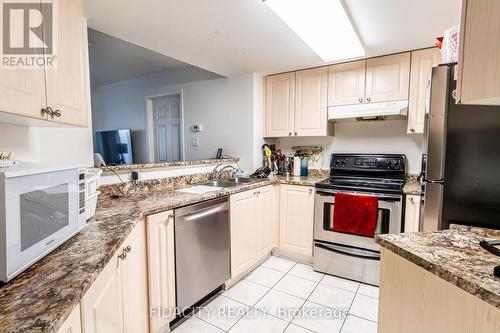 8A - 310 Central Park Drive, Ottawa, ON - Indoor Photo Showing Kitchen With Double Sink