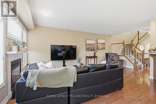 127 - 600 Hyde Park Road, London North (North O), ON - Indoor Photo Showing Living Room