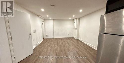 29 BRIGHTLY DRIVE , Ajax, Ontario L1T 1S5 3