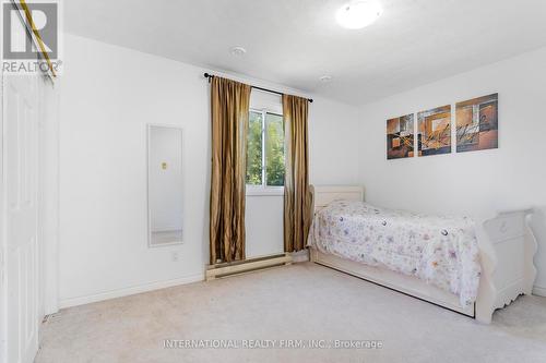 100 O'Reilly Lane, Kawartha Lakes, ON - Indoor Photo Showing Bedroom