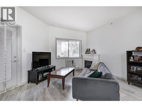 345 Mills Road Unit# 305, Kelowna, BC - Indoor