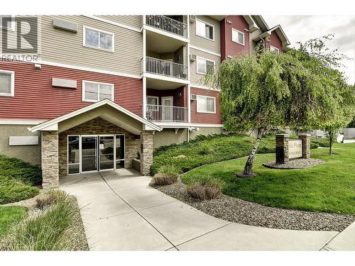 345 Mills Road Unit# 305, Kelowna, BC - Outdoor