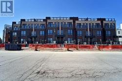 15 - 10 LIBEN WAY E Toronto, ON M1B 0E8