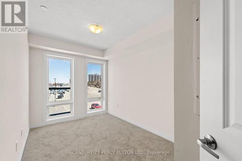 15 - 10 Liben Way E, Toronto, ON - Indoor Photo Showing Other Room