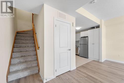 15 - 10 Liben Way E, Toronto, ON - Indoor Photo Showing Other Room