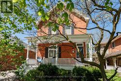 136 OAK STREET Collingwood, ON L9Y 2X8