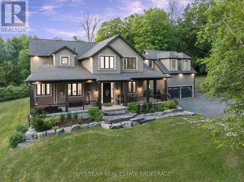 400 Lloyd'S Lane, King, ON 