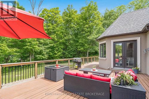 400 Lloyd'S Lane, King, ON 