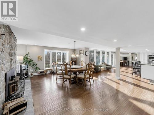 1785 Davis Drive W, King, ON 