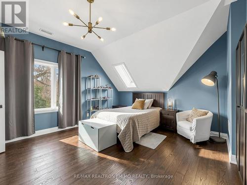 1785 Davis Drive W, King, ON 