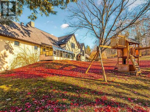 1785 Davis Drive W, King, ON 