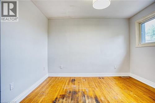 7 Viking Court Unit# 404, Grimsby, ON 